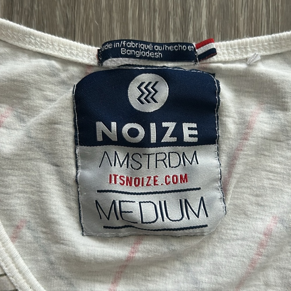 Noize Tank Top - Picture 3 of 5